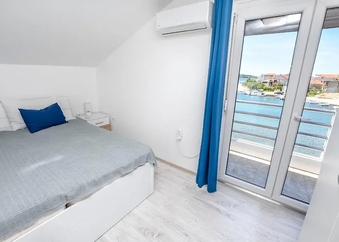 Apartament Bosiljka Rogoznica (Sibenik-Knin)