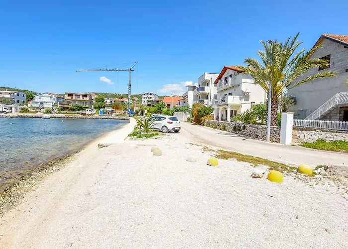 Bosiljka Rogoznica (Sibenik-Knin)